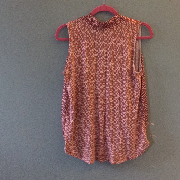 Anthro Hi-lo top - Picture 3 of 4